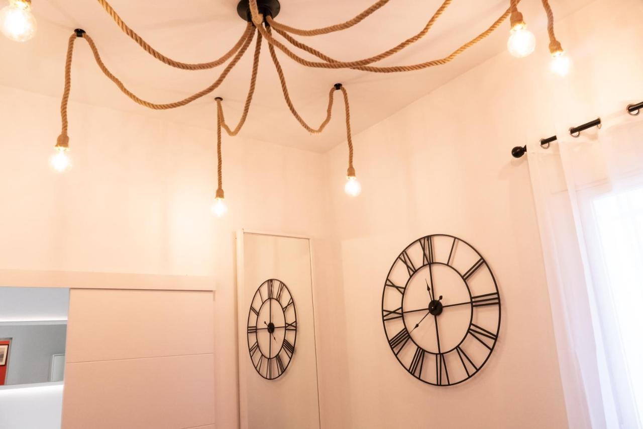 Gran Via Central Lovely Private Apt In The Heart Of Chueca Apartment Madrid Exterior photo